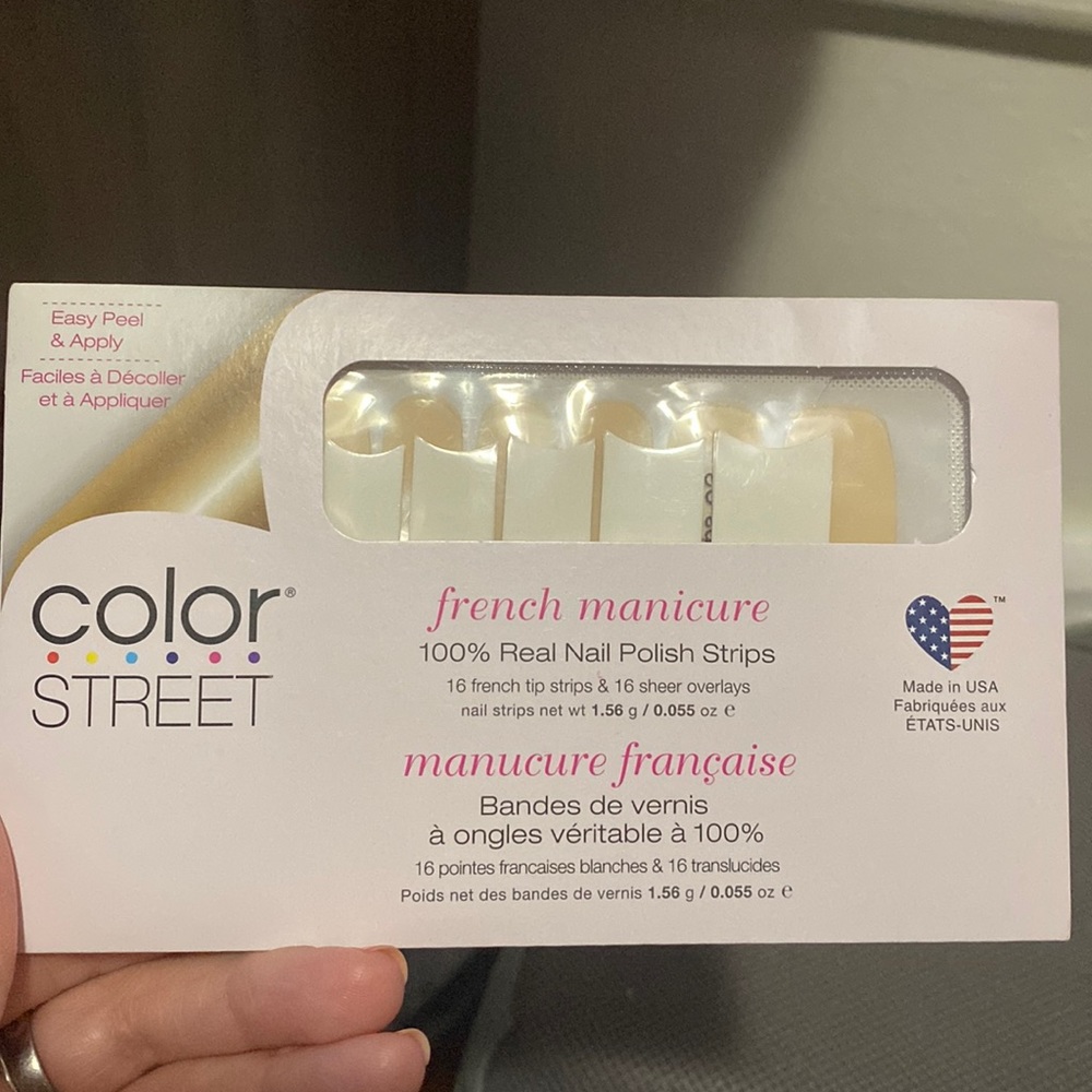 ‘City of Love’ French manicure nail polish strips